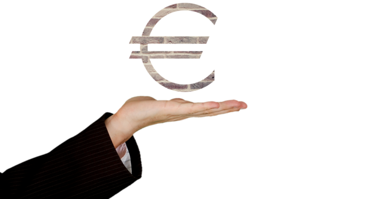 Sektor financijskih usluga pod nadzorom Hanfe uspješno uveo euro kao službenu valutu RH